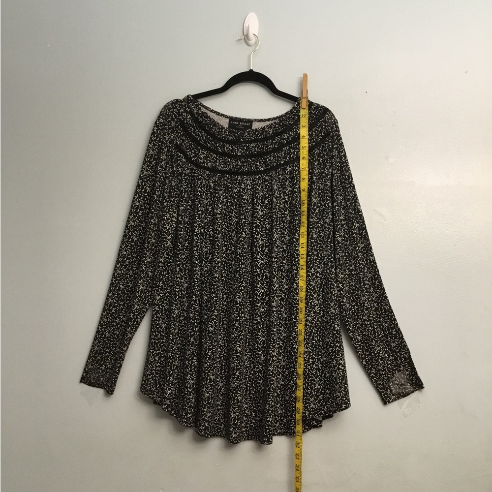 Lane Bryant Black and Gray Relaxed Pleated Tunic